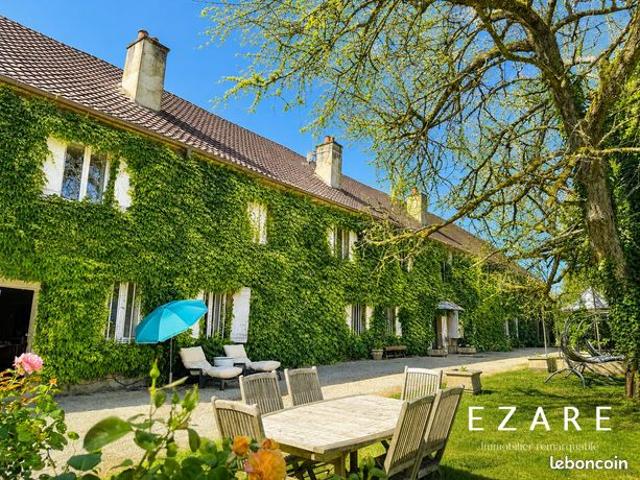 Propriété 11 pièces 758 m²