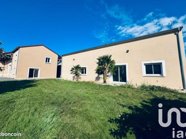 Propriété 11 pièces 900 m²