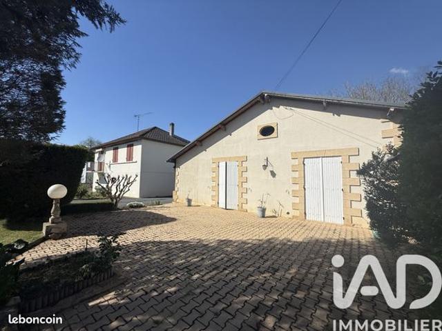 Propriété 12 pièces 180 m²
