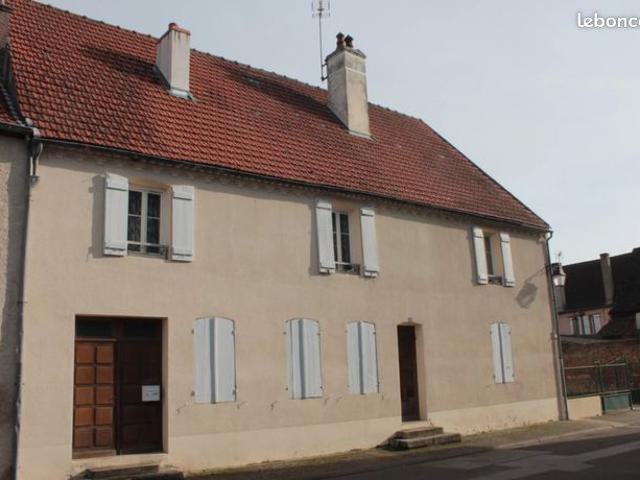 Propriété 12 pièces 240 m²