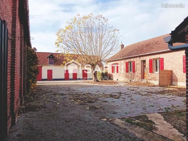 Propriété 12 pièces 244 m²