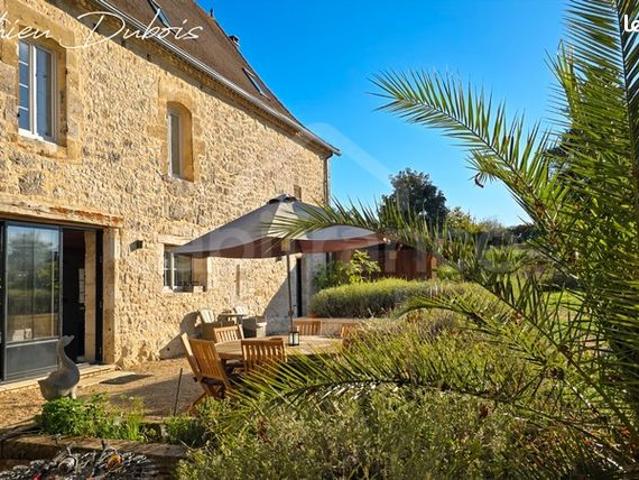 Propriété 12 pièces 271 m²