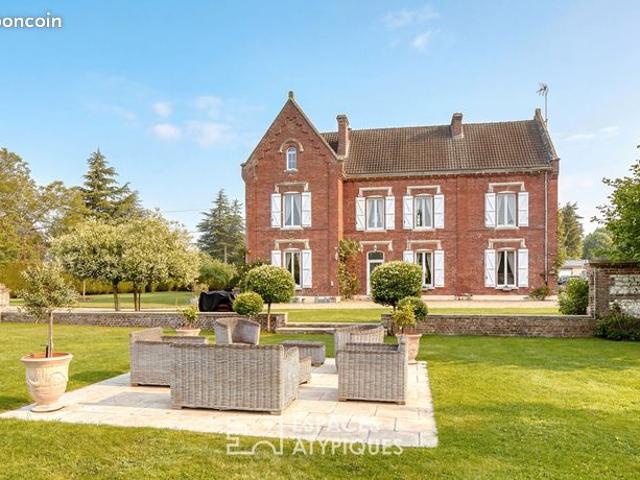 Propriété 12 pièces 279 m²