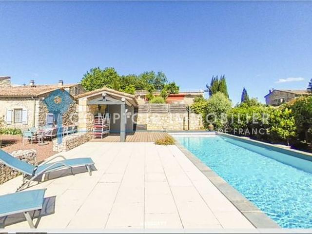 Propriété 12 pièces 280 m²
