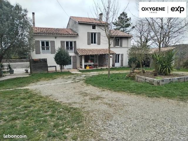 Propriété 12 pièces 280 m²