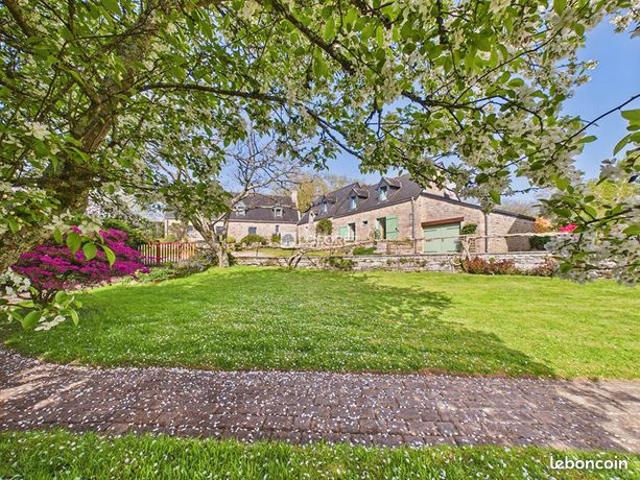 Propriété 12 pièces 280 m²