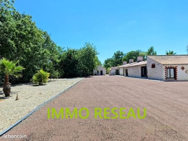 Propriété 12 pièces 287 m²
