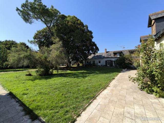 Propriété 12 pièces 285 m²