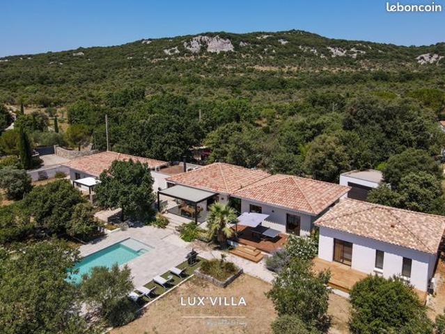 Propriété 12 pièces 290 m²