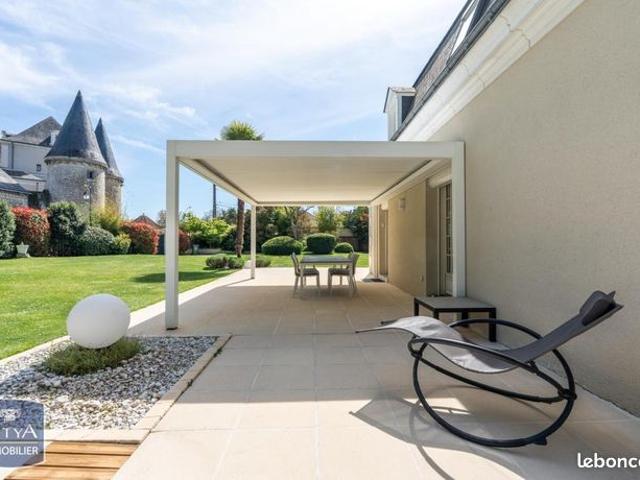Propriété 12 pièces 290 m²