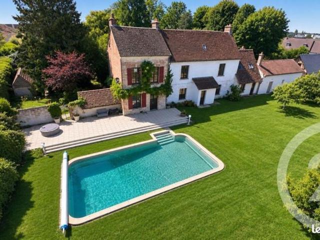 Propriété 12 pièces 294 m²