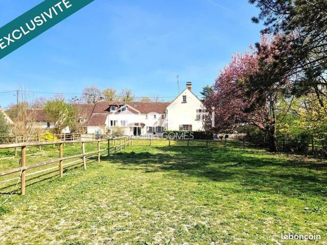 Propriété 12 pièces 298 m²