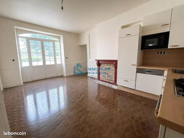 Propriété 12 pièces 224 m²