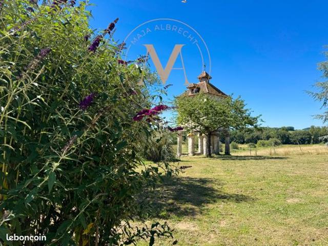 Propriété 12 pièces 343 m²