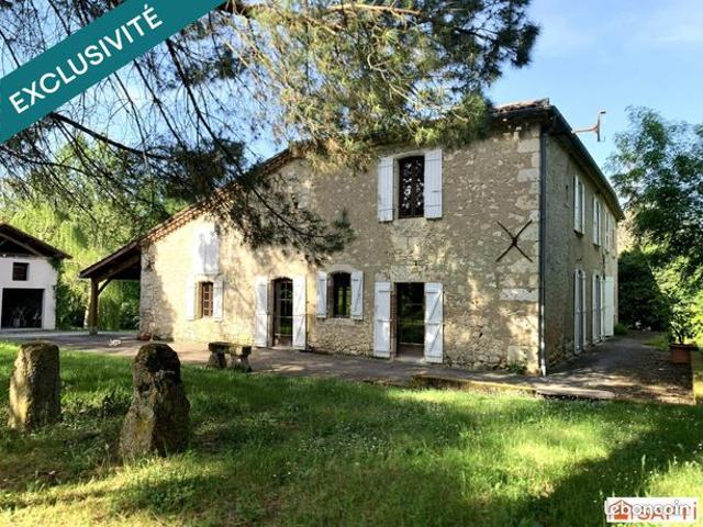 Propriété 12 pièces 347 m²