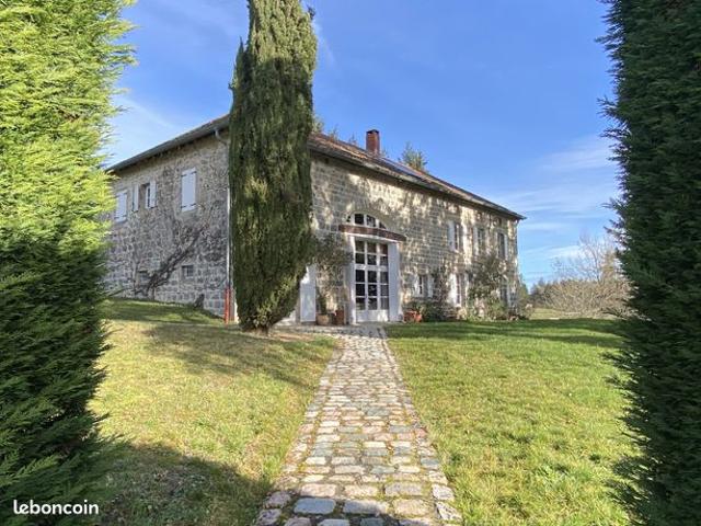 Propriété 12 pièces 350 m²