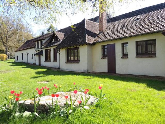 Propriété 12 pièces 366 m²