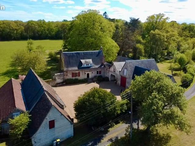 Propriété 12 pièces 368 m²