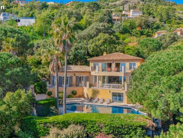 Propriété 12 pièces 370 m²