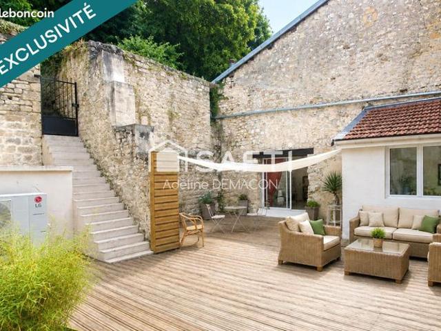 Propriété 12 pièces 388 m²