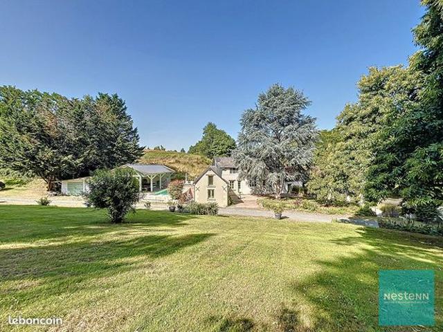 Propriété 12 pièces 396 m²