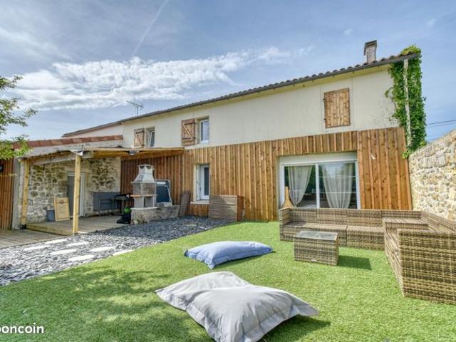 Propriété 12 pièces 300 m²