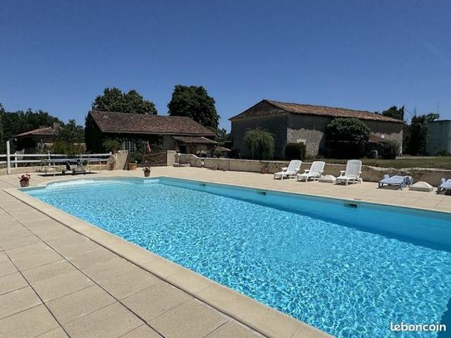 Propriété 12 pièces 300 m²