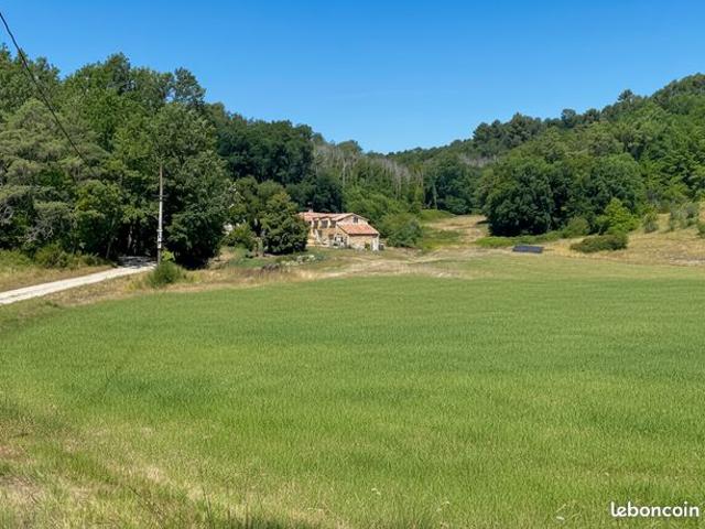 Propriété 12 pièces 300 m²