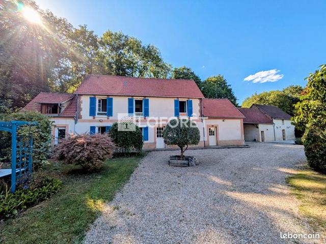 Propriété 12 pièces 305 m²