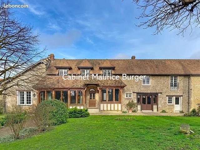 Propriété 12 pièces 306 m²