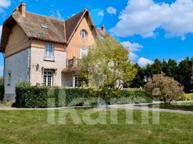 Propriété 12 pièces 308 m²