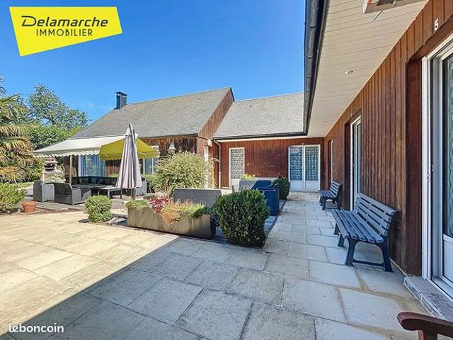 Propriété 12 pièces 308 m²