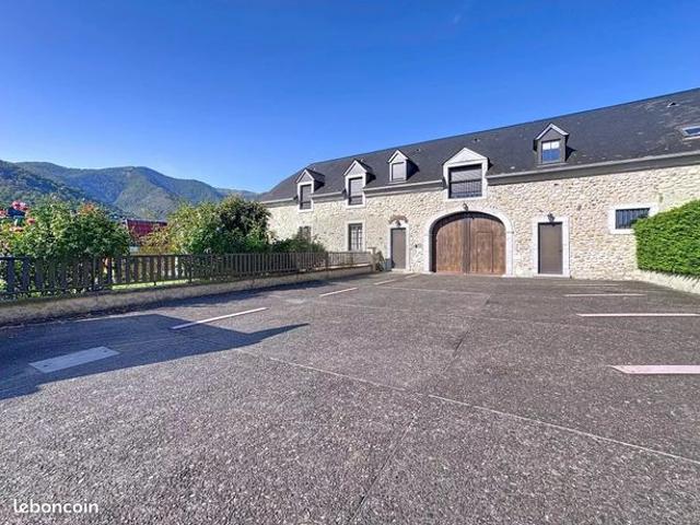 Propriété 12 pièces 313 m²