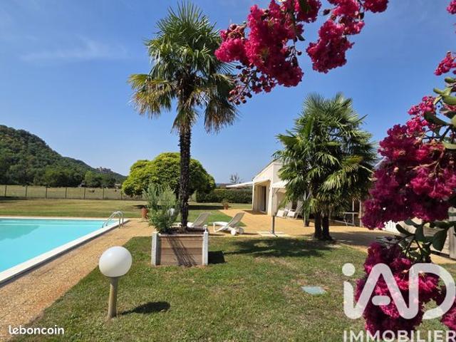 Propriété 12 pièces 310 m²