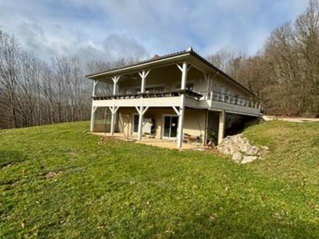 Propriété 12 pièces 310 m²