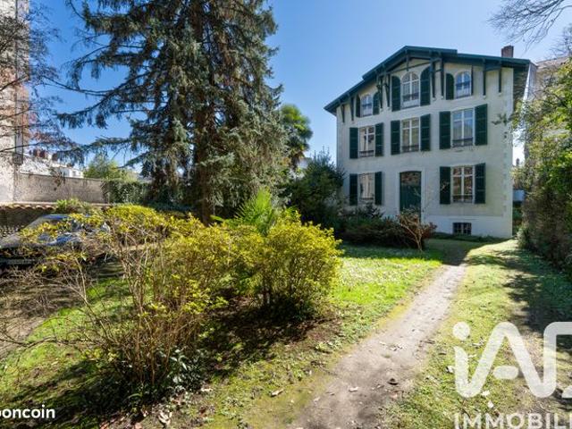 Propriété 12 pièces 317 m²