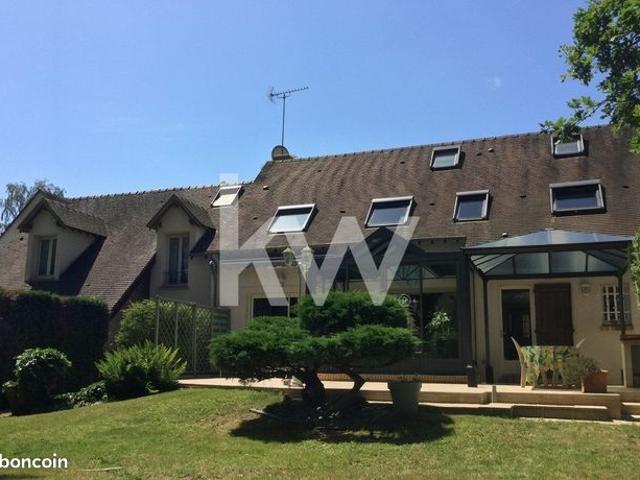 Propriété 12 pièces 316 m²