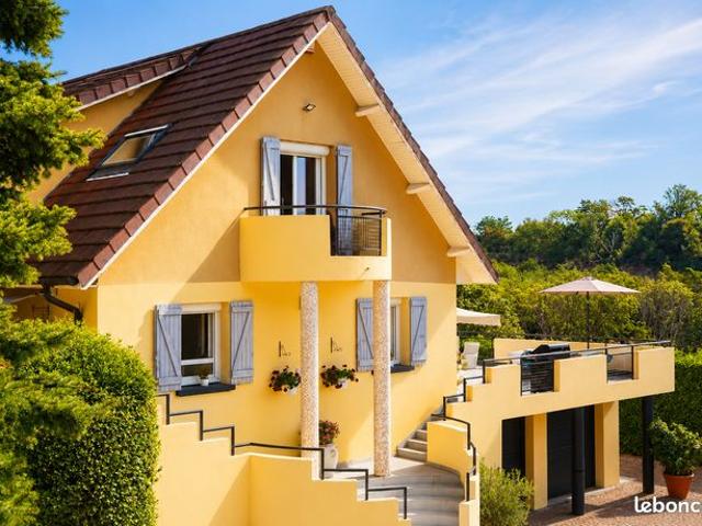 Propriété 12 pièces 320 m²