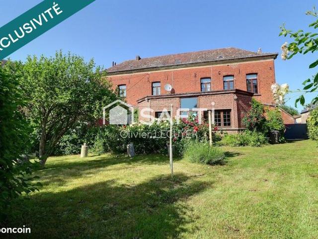 Propriété 12 pièces 332 m²