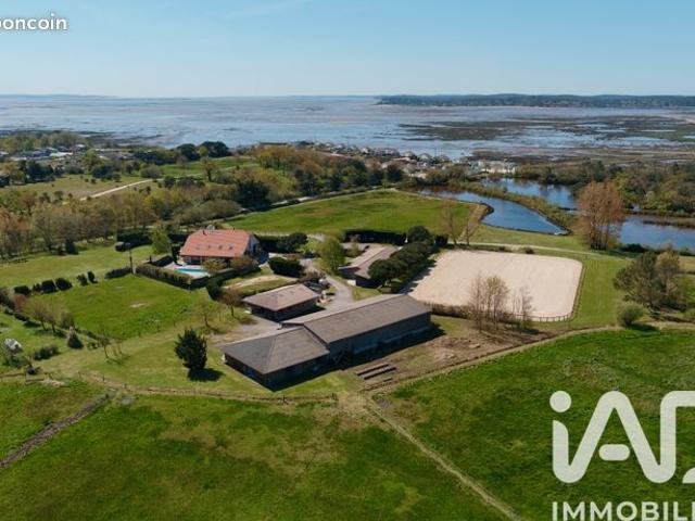 Propriété 12 pièces 450 m²