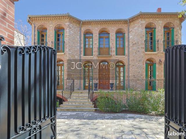 Propriété 12 pièces 450 m²