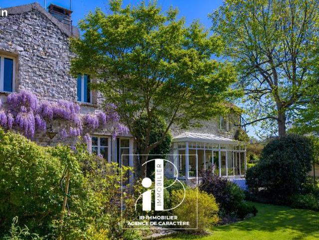 Propriété 12 pièces 463 m²