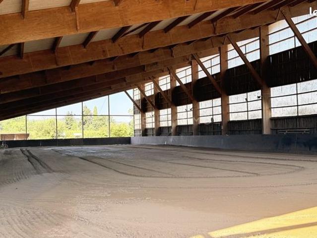 Propriété 12 pièces 400 m²