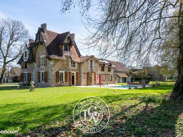 Propriété 12 pièces 419 m²