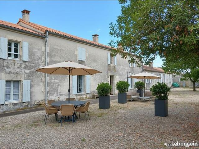 Propriété 12 pièces 439 m²