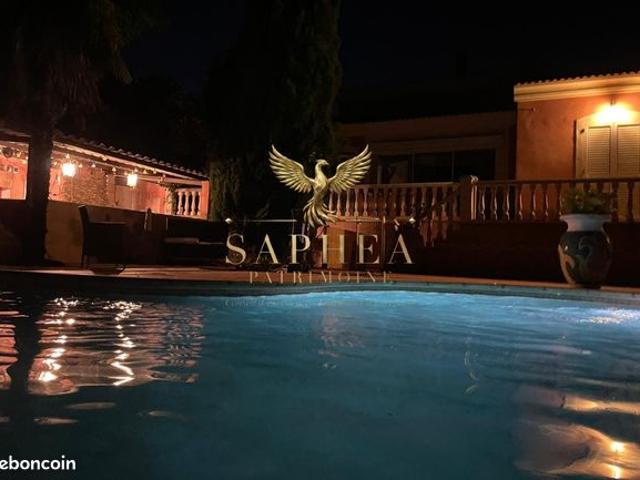 Propriété 12 pièces 550 m²