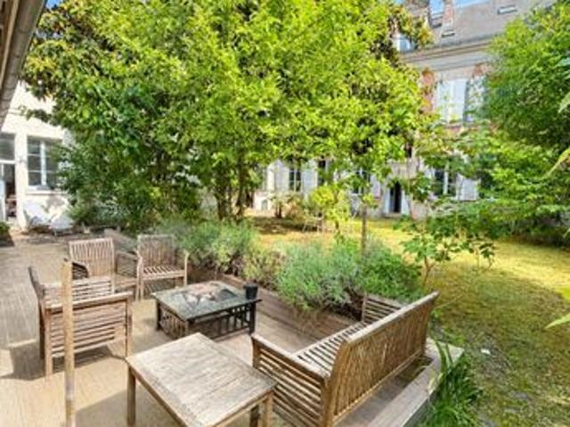 Propriété 12 pièces 590 m²
