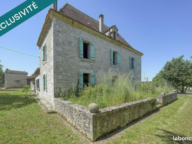 Propriété 12 pièces 700 m²