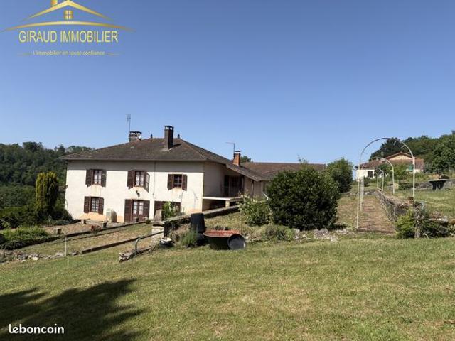 Propriété 13 pièces 274 m²