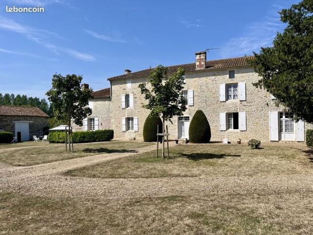 Propriété 13 pièces 285 m²